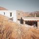 rocksplit_house_in_kea_island_cyclades_greece_by_cometa_architects_yatzer